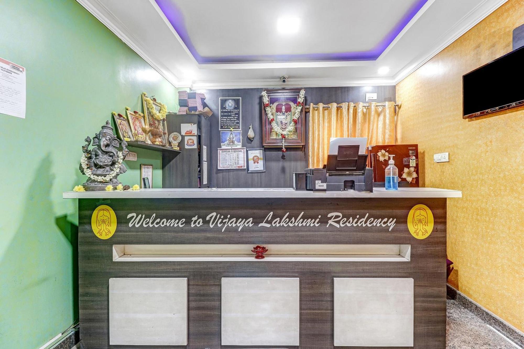 Collection O Vijaya Lakshmi Residency Near Ragigudda Sri Prasanna Anjaneyaswamy Temple Hotel Bangalore Eksteriør billede